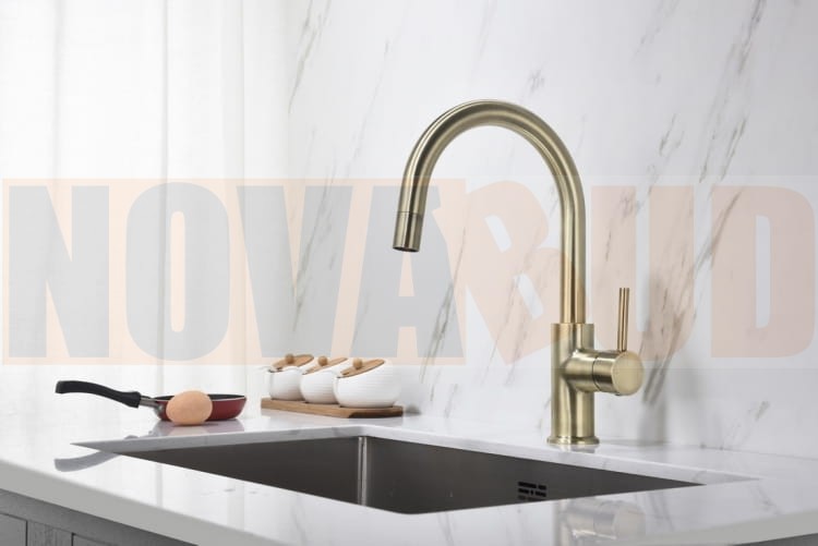 Plaza-mosiądz antyczny_5.jpg