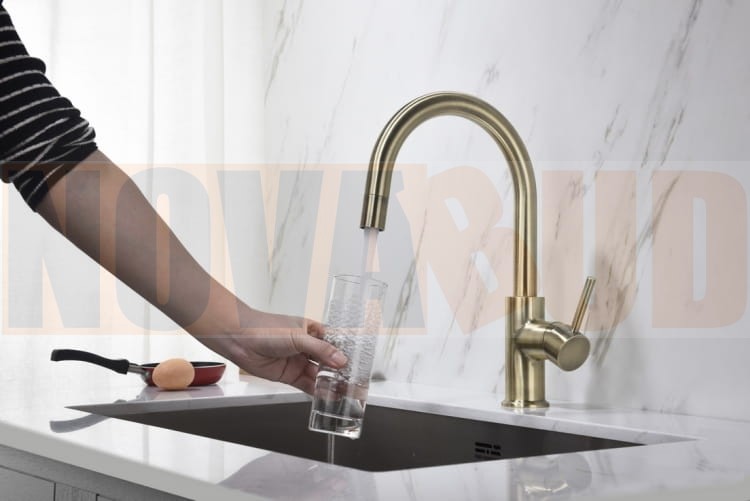 Plaza-mosiądz antyczny_6.jpg