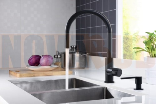 Art Platino Pori Bateria kuchenna z wyciąganą wylewką czarny mat 5901730615265.jpg